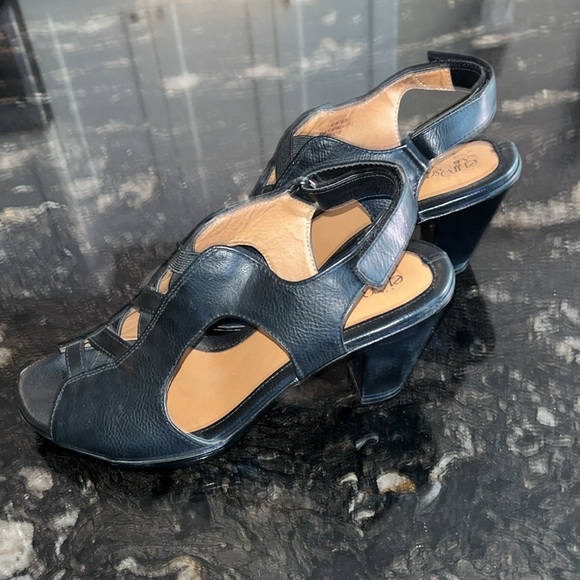 Euro Sofft Vacara Sandals Size 8.5M NWOT - Picture 2 of 6